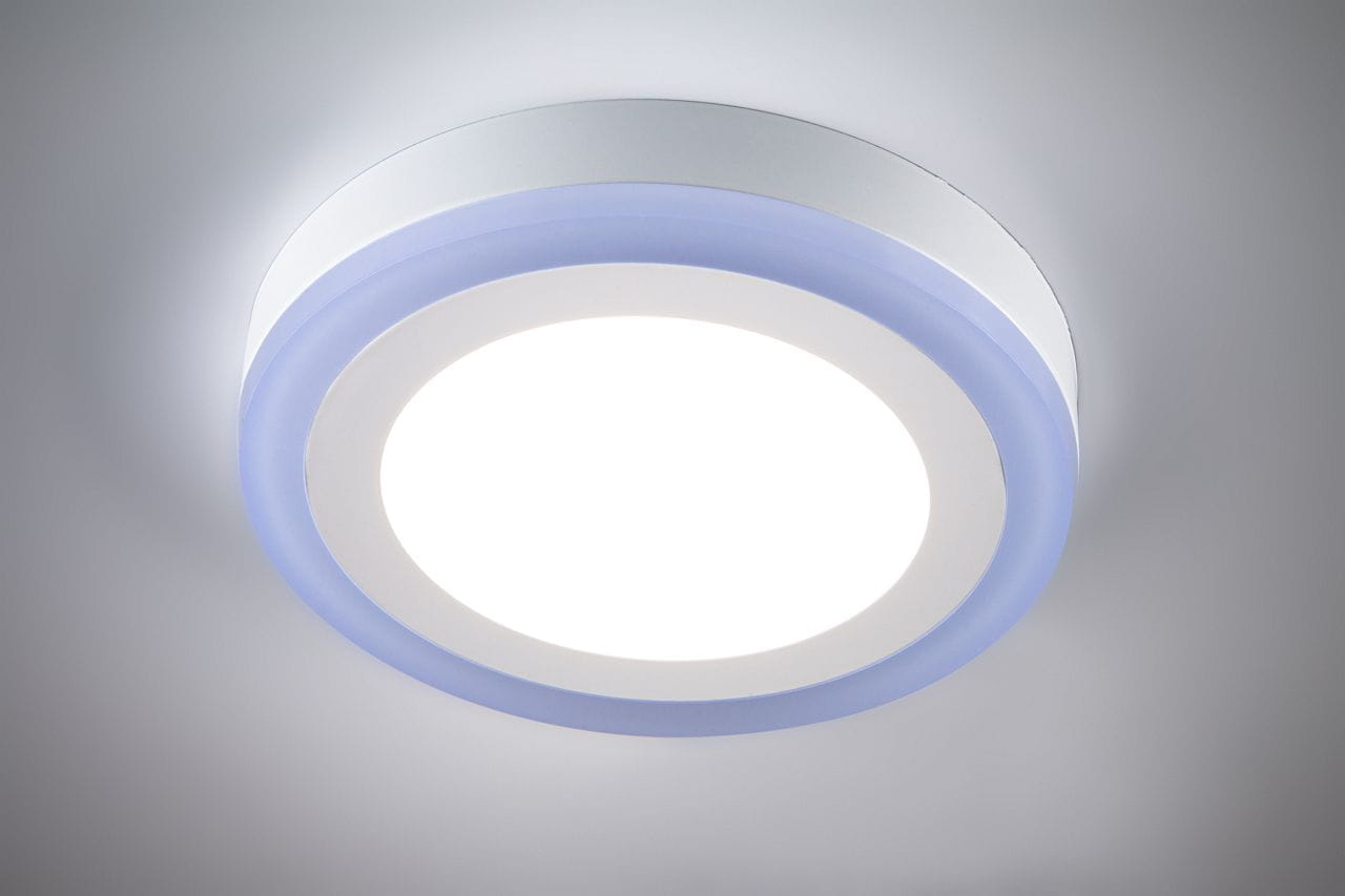 p562gu_justaelectronsincoYP005PR12W00.jpg