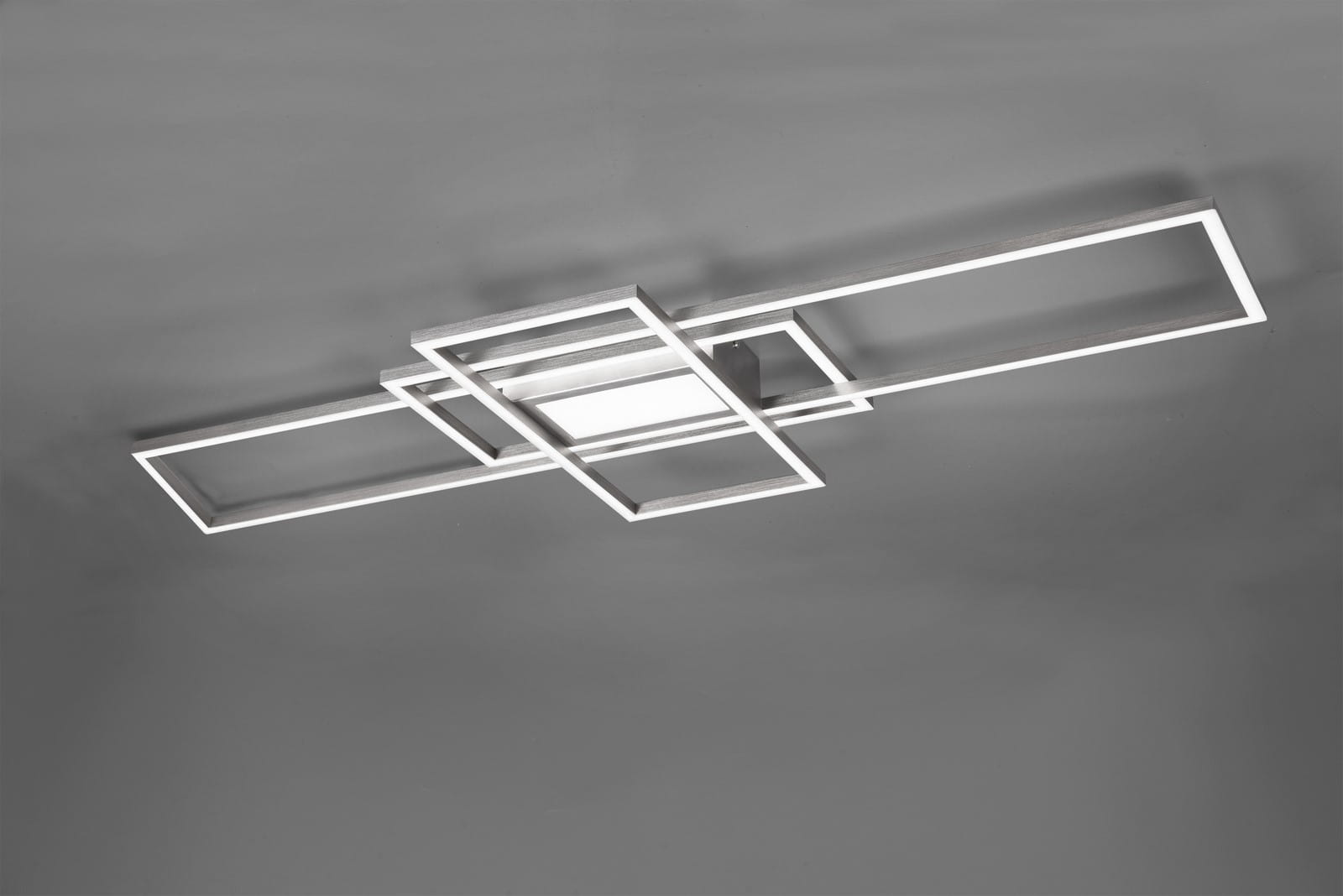 620010407_1.jpg