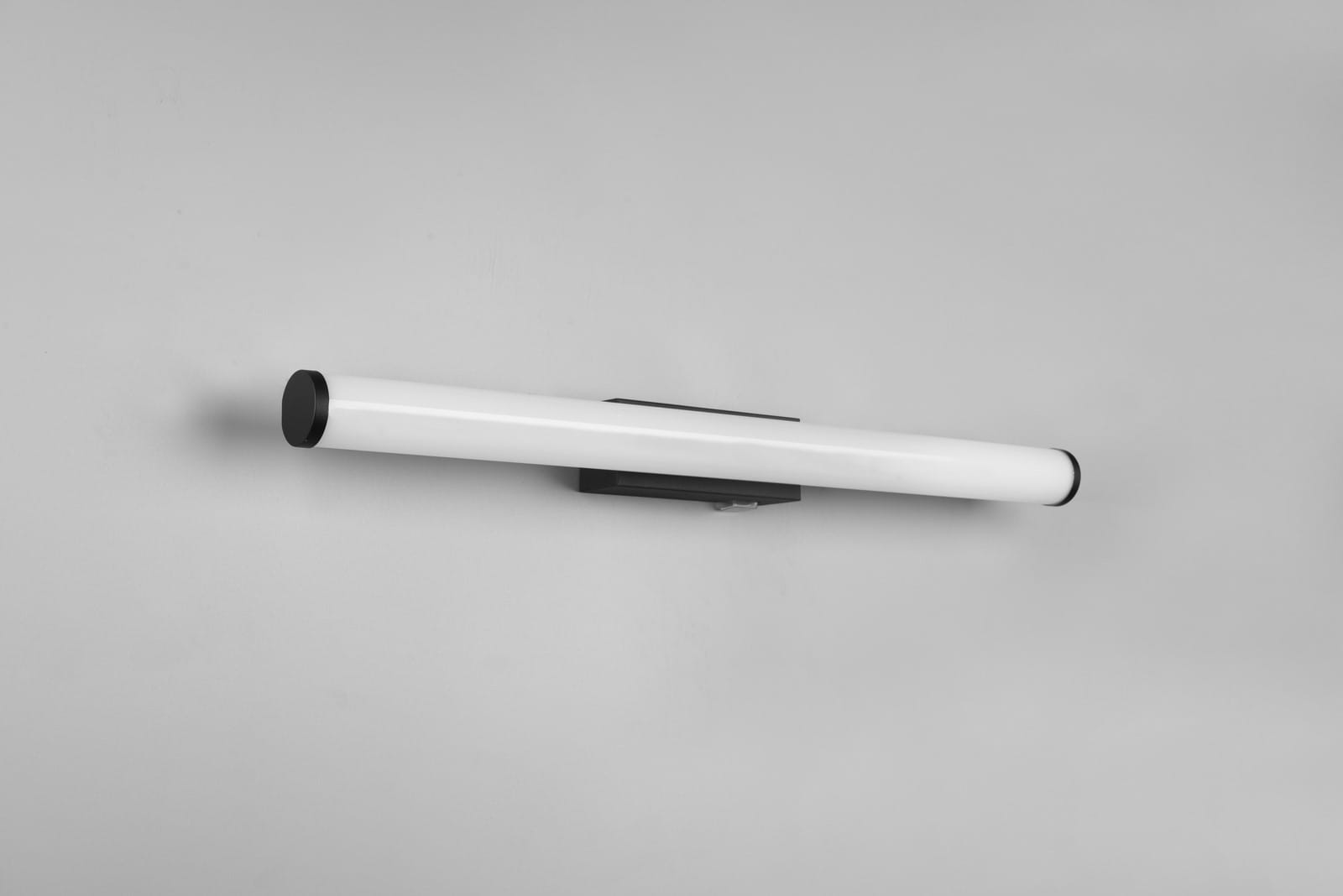 283270232_1.jpg