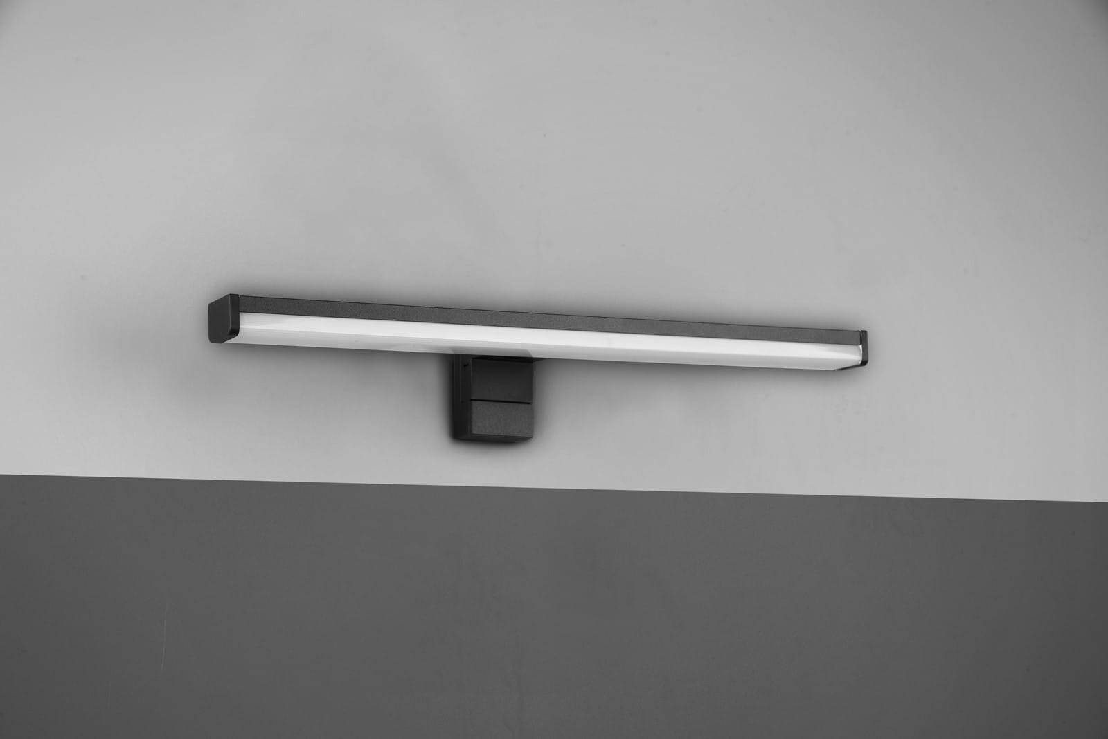 284114032_5.jpg
