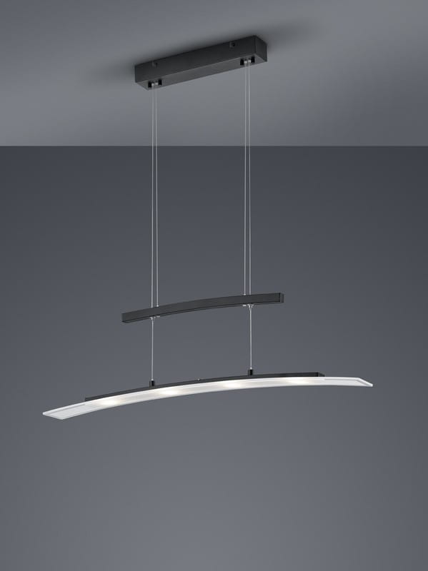 R32990432.jpg