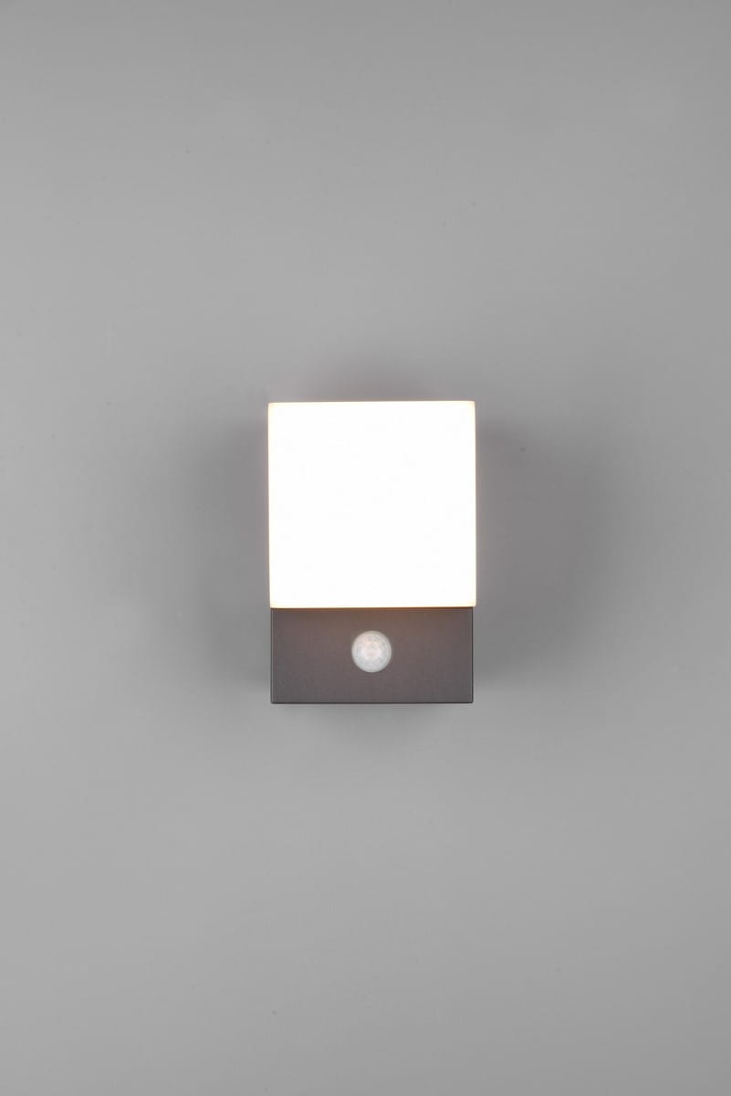 270669142_6.jpg