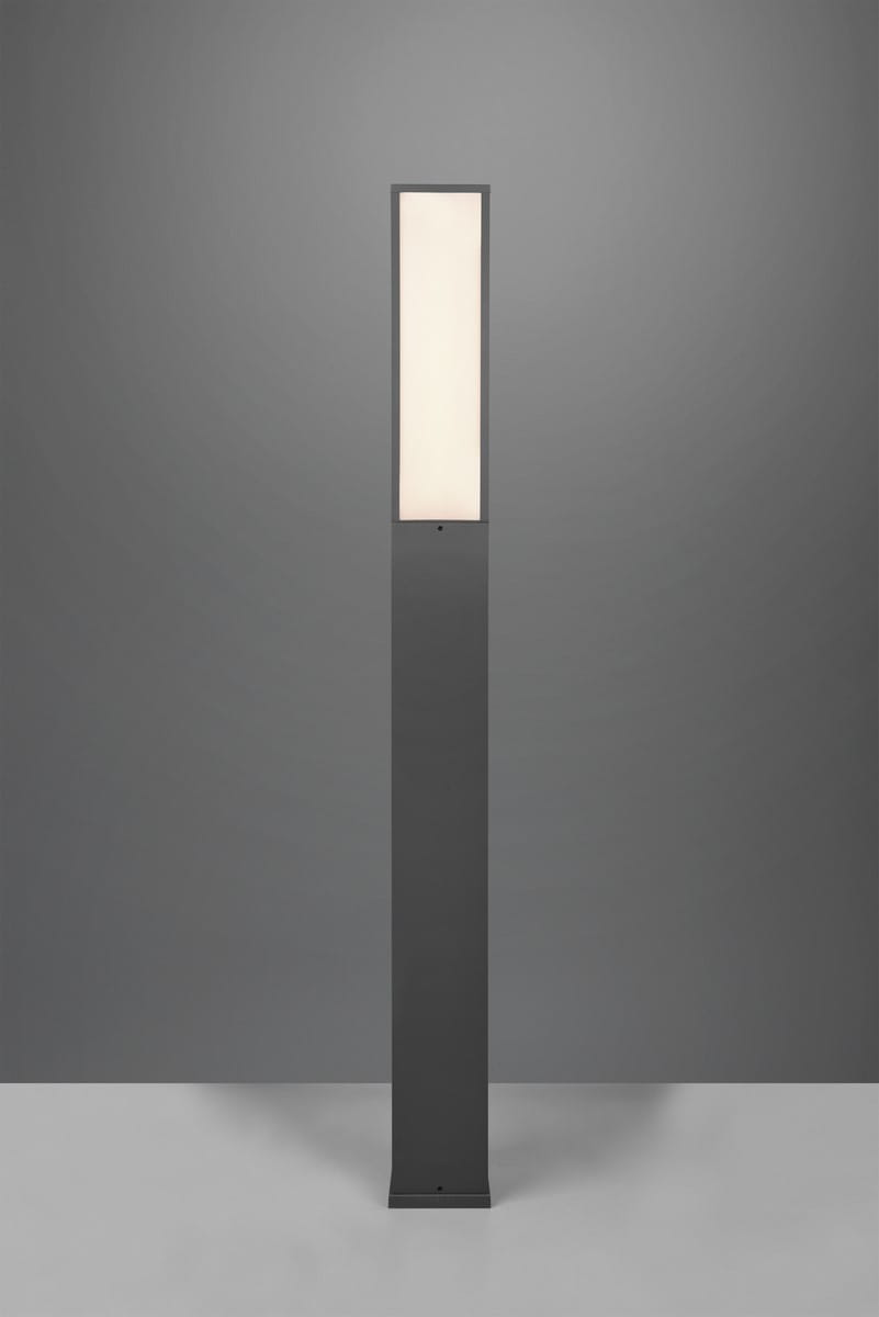 426260142_1.jpg