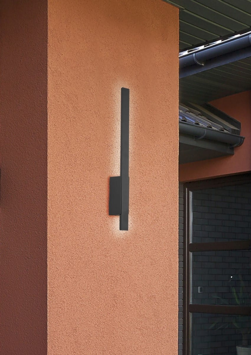 221460142_A.jpg